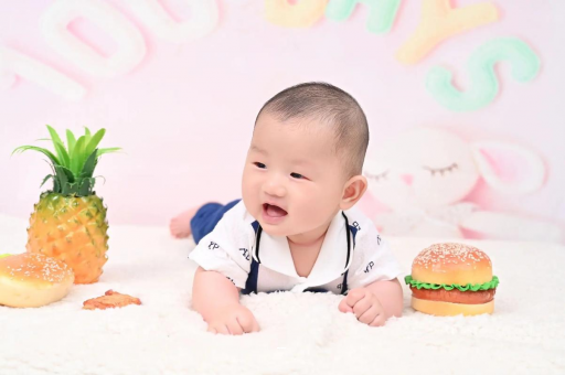 新疆宝宝发烧手脚冰凉 新疆宝宝发烧手脚冰凉